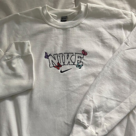 Inspired Butterfly Crewneck - Picture 1 of 2